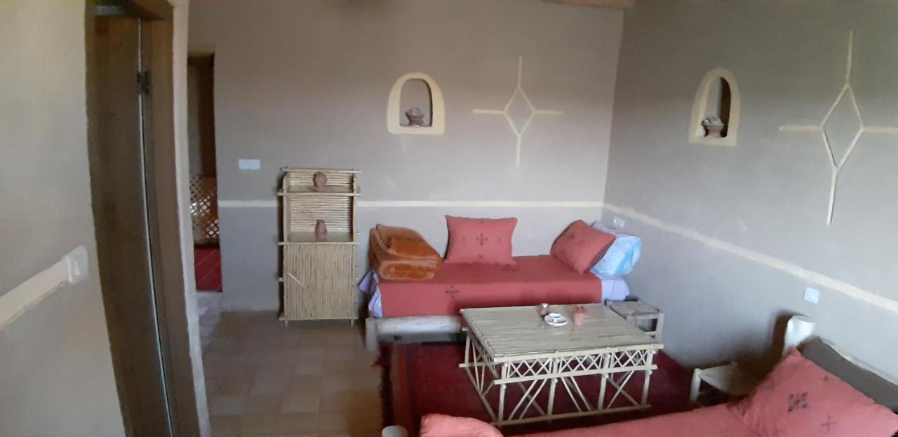 Kasbah Izoran Hotel Midelt Bagian luar foto