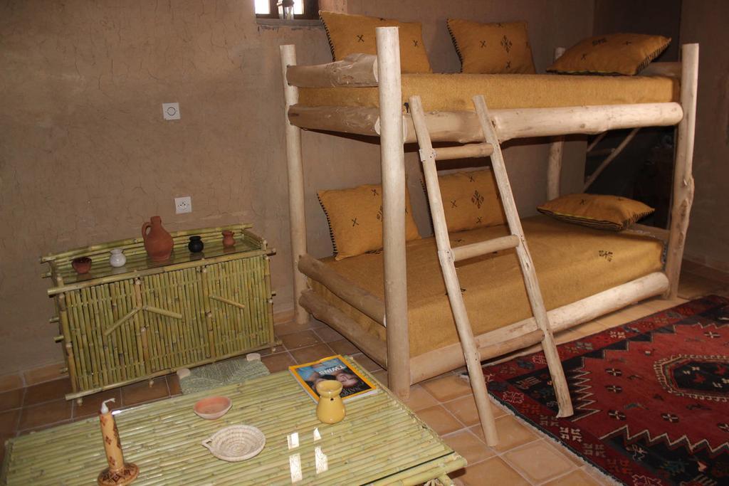 Kasbah Izoran Hotel Midelt Bagian luar foto