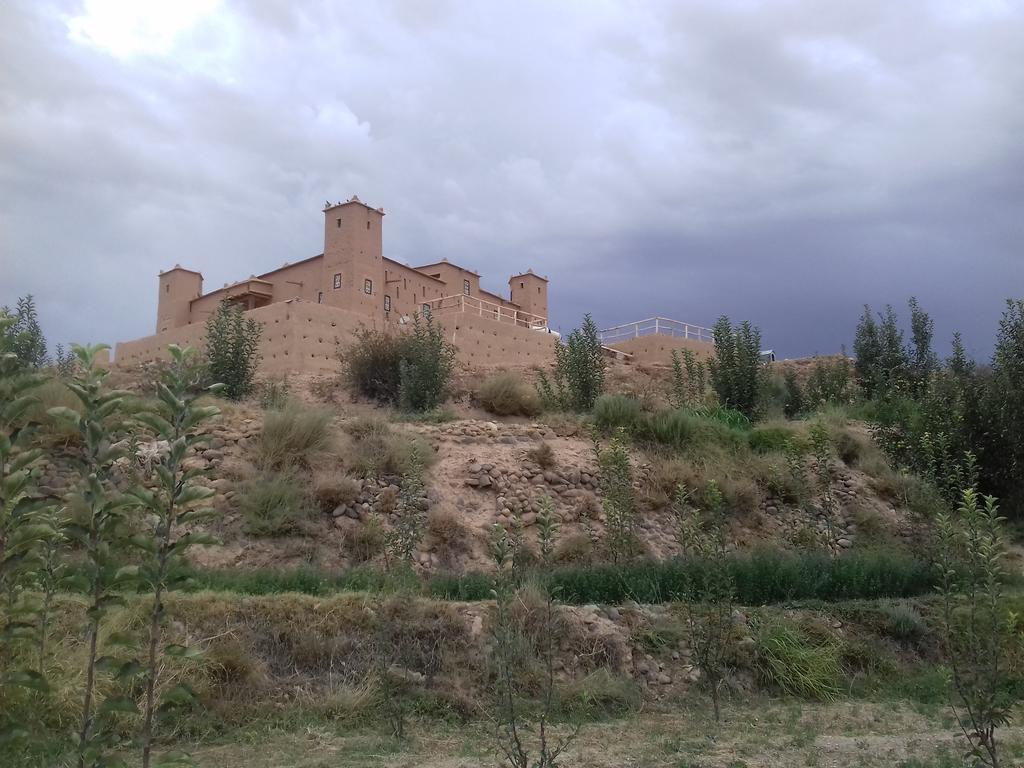 Kasbah Izoran Hotel Midelt Bagian luar foto