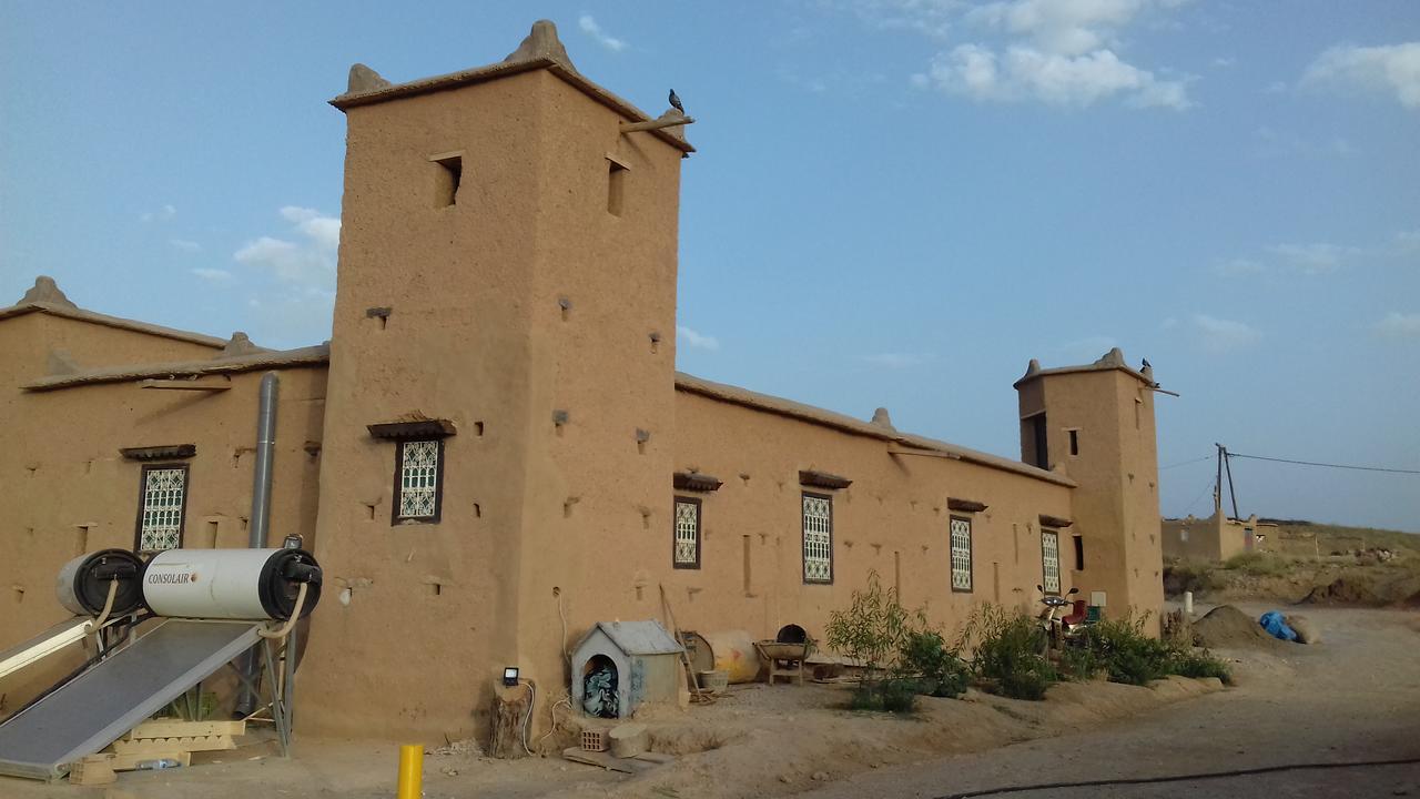 Kasbah Izoran Hotel Midelt Bagian luar foto