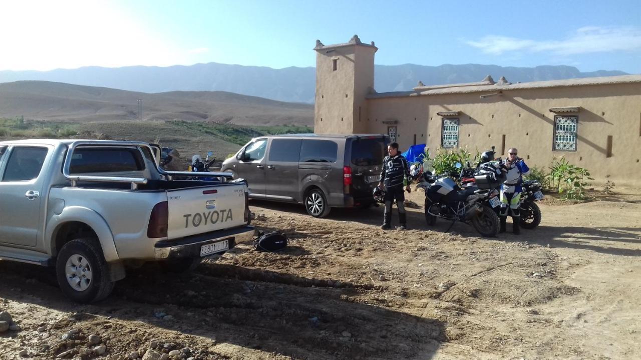 Kasbah Izoran Hotel Midelt Bagian luar foto